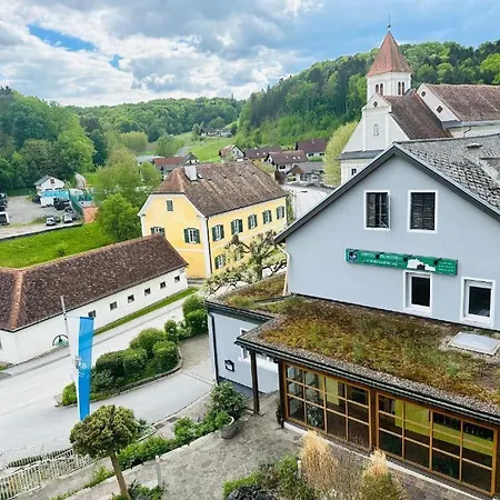 Breitenfelderhof ホテル