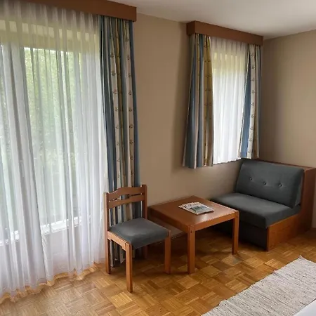 ホテル Breitenfelderhof Breitenfeld an der Rittschein